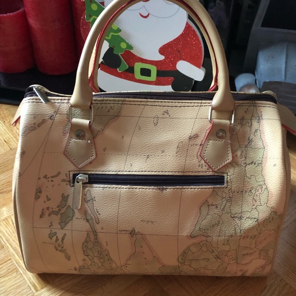 World map hand bag - Picture 4 of 10